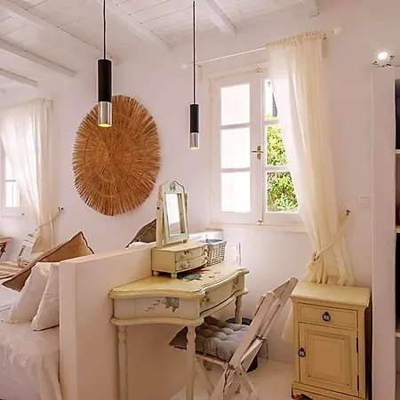 Manu Mykonos Next To The Quality Brand & Ξενοδοχείο *